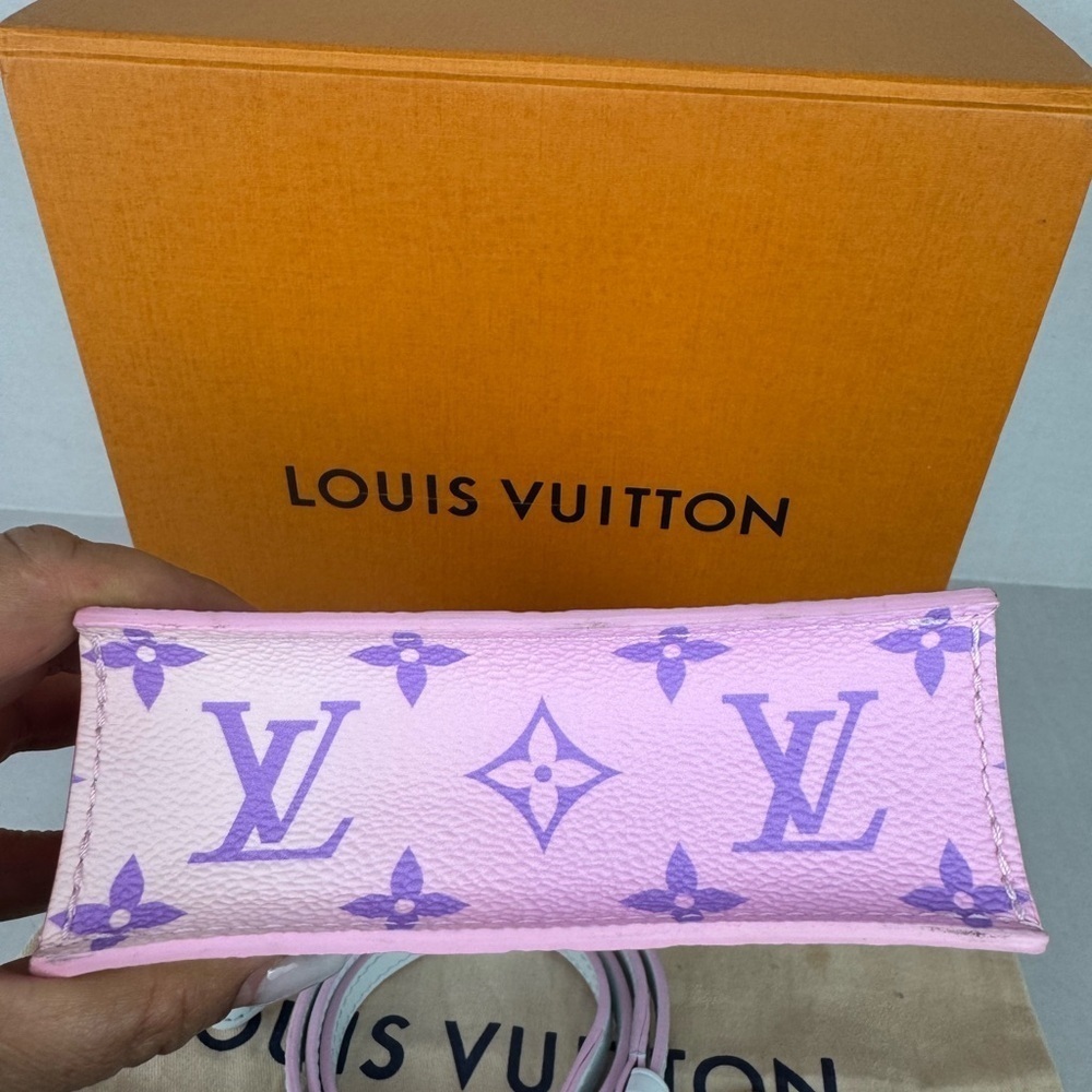 Louis Vuitton Petit Sac Plat Satchel Top Handle Bag Pastel Pink Canvas. - Picture 7 of 16